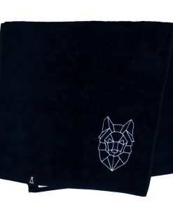 Bawełniany czarny ręcznik z haftowanym białym wilkiem